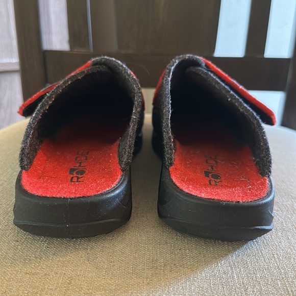 Rohde Women’s Artsy Slip On Mules House Shoes Gray Red Size 7.5-8 (39) - Picture 6 of 8